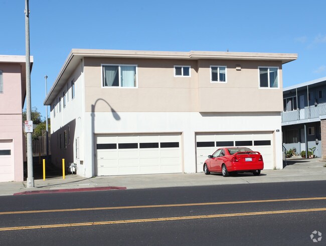 Building Photo - 66 Arroyo Dr