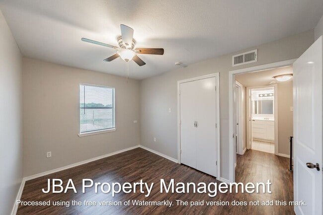Building Photo - 1766 Belshire Ct