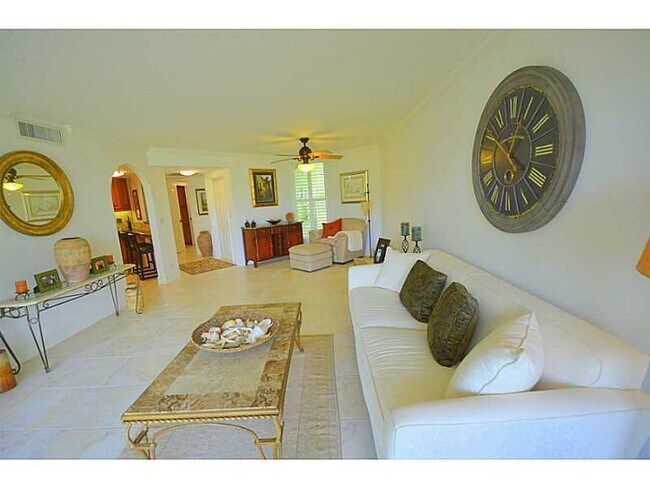 Building Photo - 6371 La Costa Dr