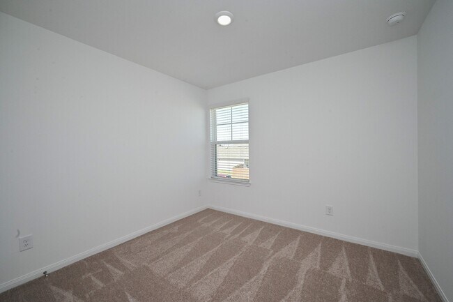 Building Photo - 23547 Autumn Harvester Dr