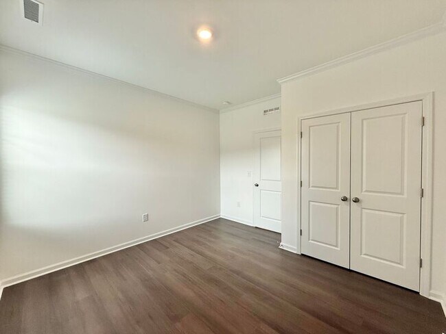 Building Photo - 3111 Allamore Dr