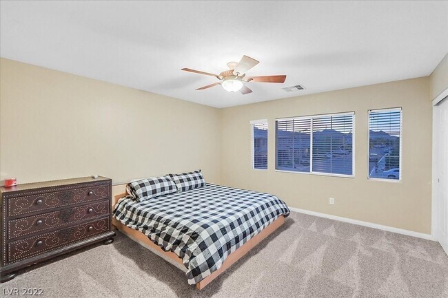 Building Photo - **COMING SOON** UPGRADED 5BD/3.5BA SUMMERLIN HOME W/ POOL!