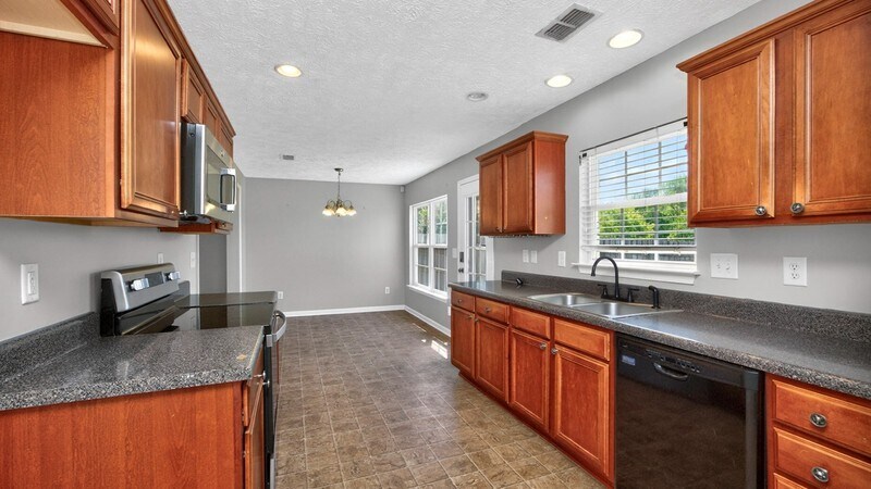 Building Photo - 4041 Sequoia Trail