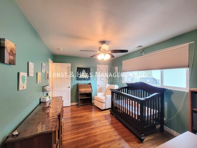 Building Photo - Beautiful Lakewood 3 Bedroom 2 Bath Home w...