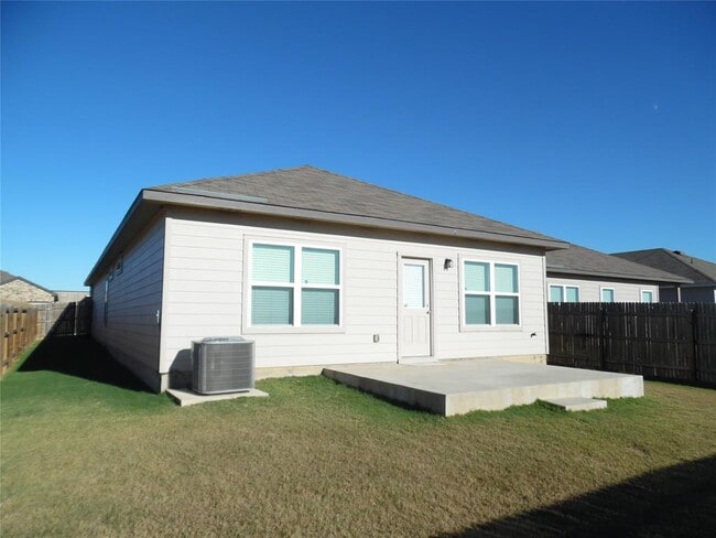 Building Photo - 604 Independence Ave