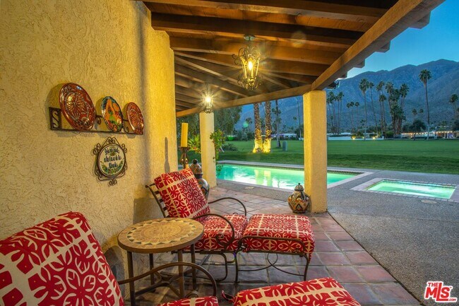 Building Photo - 2231 S Caliente Dr