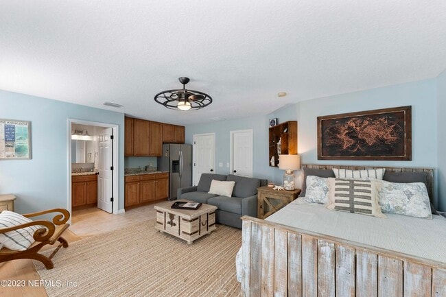 Building Photo - 670 Sherry Dr
