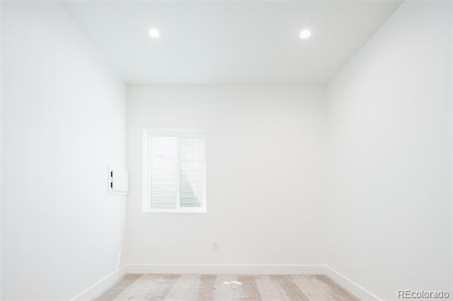 Building Photo - 267 S Jackson St