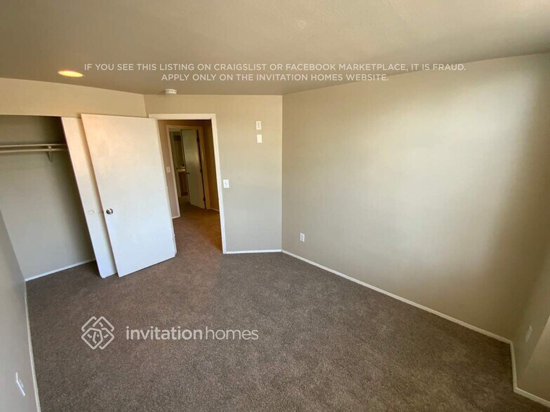 Building Photo - 24306 34th Ave Ct E