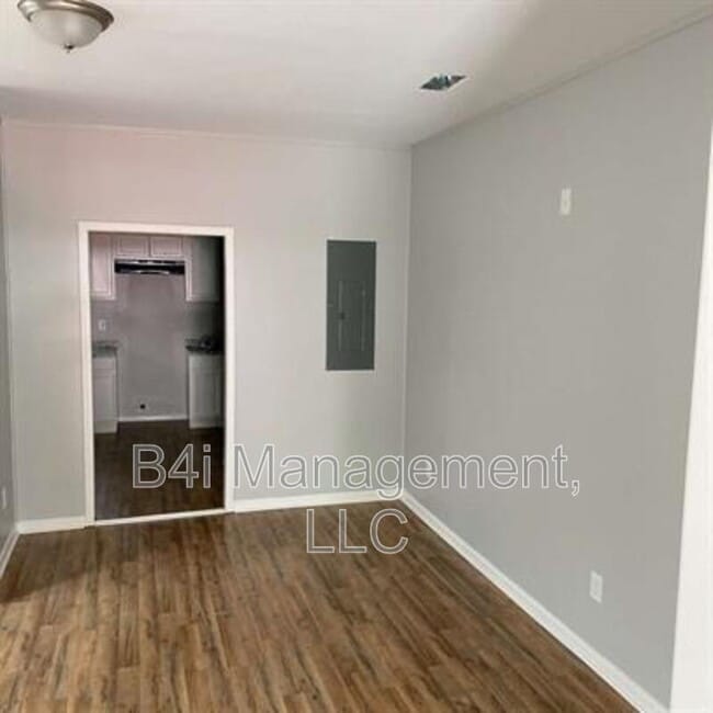 Building Photo - 1512 23rd St