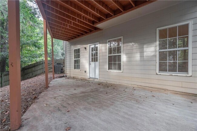 Building Photo - 3601 Anna Ln