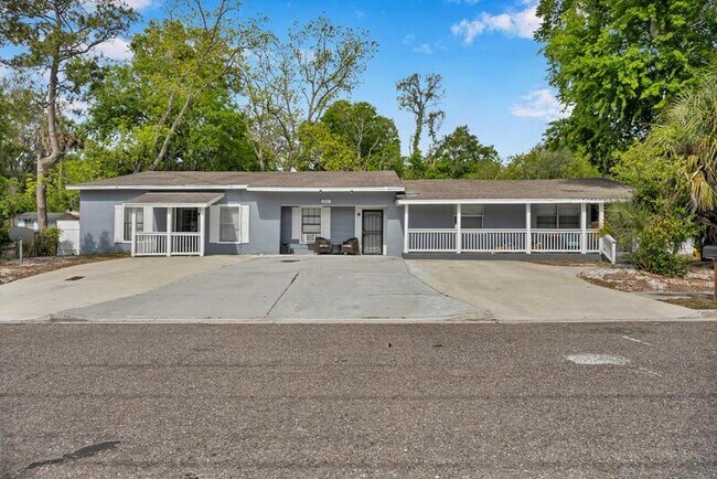 Building Photo - 5210 Dodge Rd