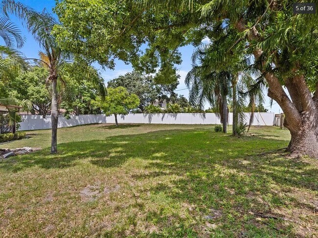 Building Photo - 1680 Cobble Ct