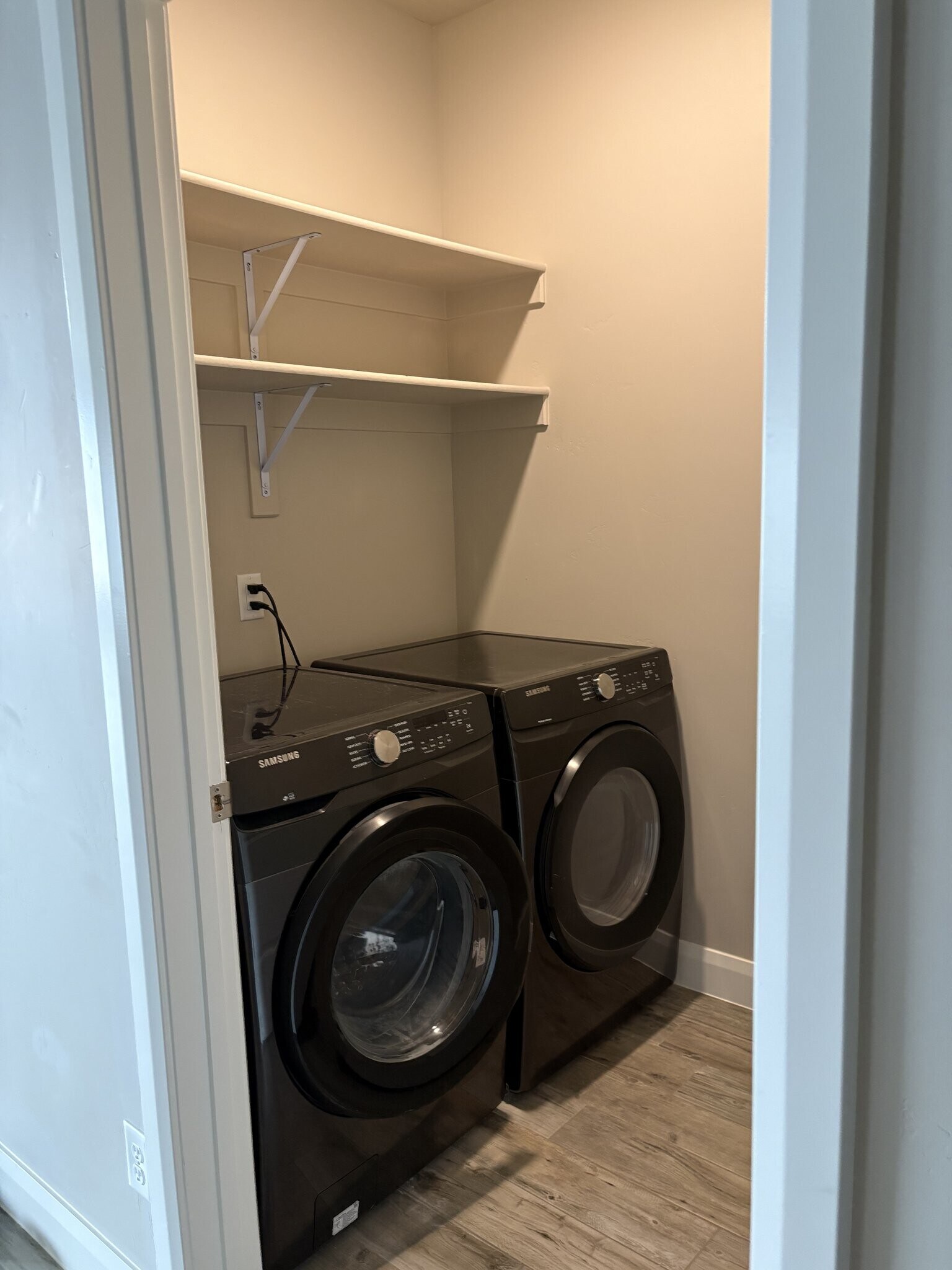 Building Photo - 3519 175 N St