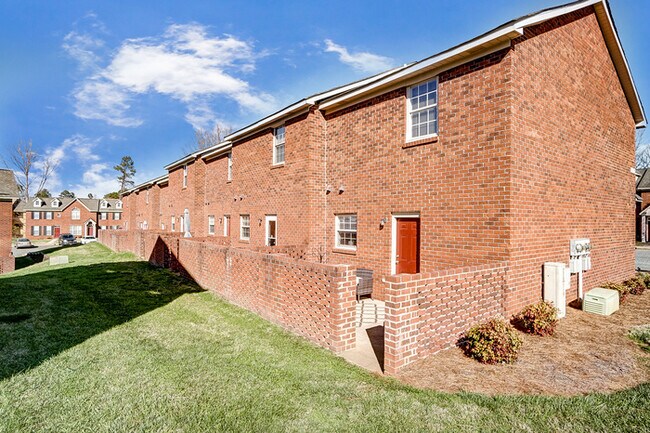 Building Photo - Your Next Home Awaits at The Arbors Townhomes