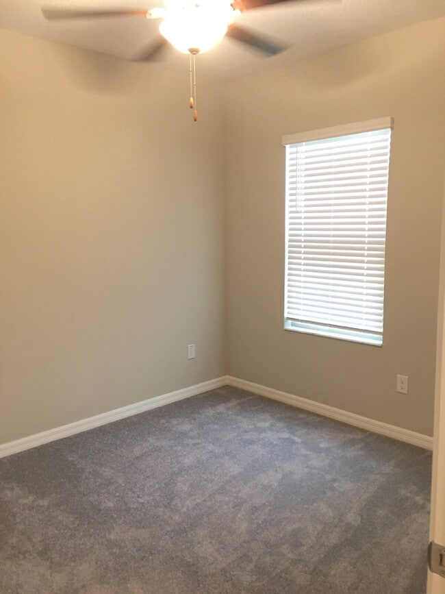 Building Photo - 8069 Rolling Shell Trail