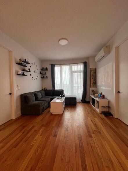 Building Photo - 2715 Fulton St