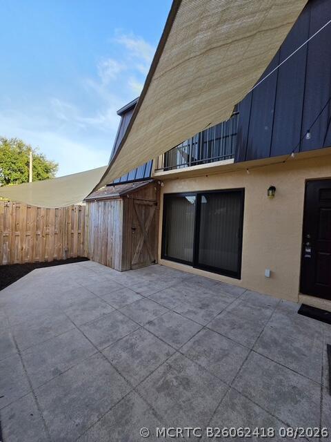 Building Photo - 2318 Waterside Dr