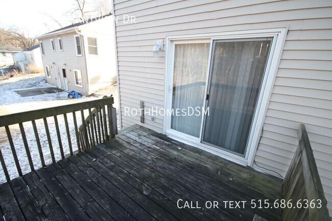 Building Photo - 410 E Pleasant Vw Dr