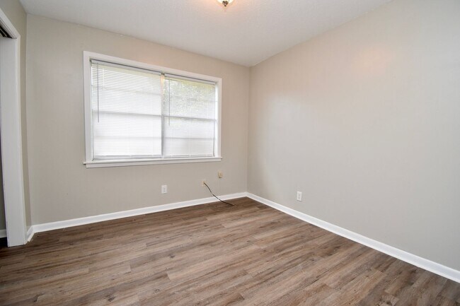Building Photo - Updated 3 Bed, 2 Bath Home in Grambling!