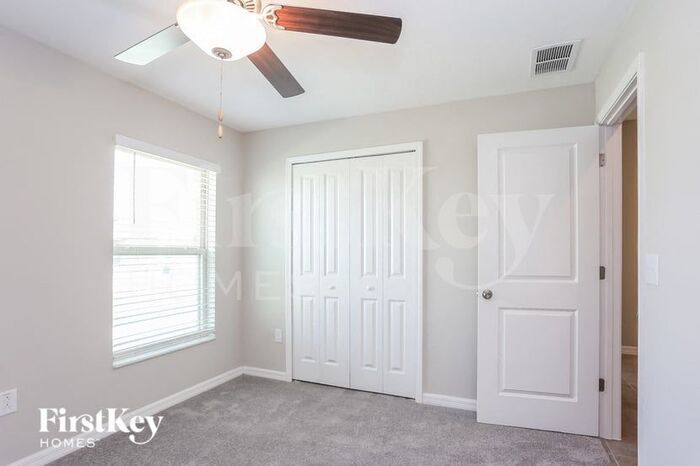 Building Photo - 5028 White Chicory Dr