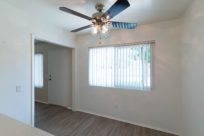 Interior Photo - 8112 - Applewood Apartments