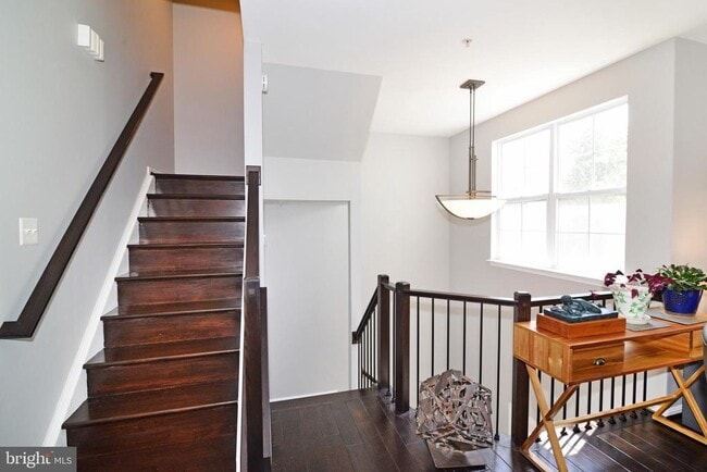 Building Photo - 20456 Cool Fern Square