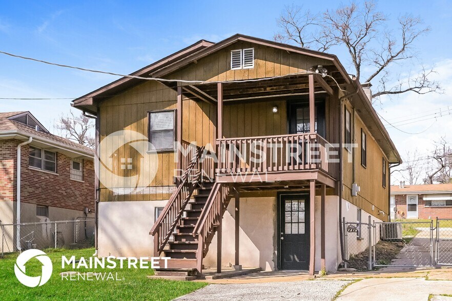 Building Photo - 9150 Wood Ave