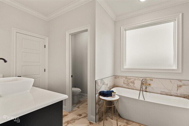 Building Photo - 440 LEGACY Pl