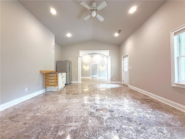 Building Photo - 3500 Millwater Crossing NE