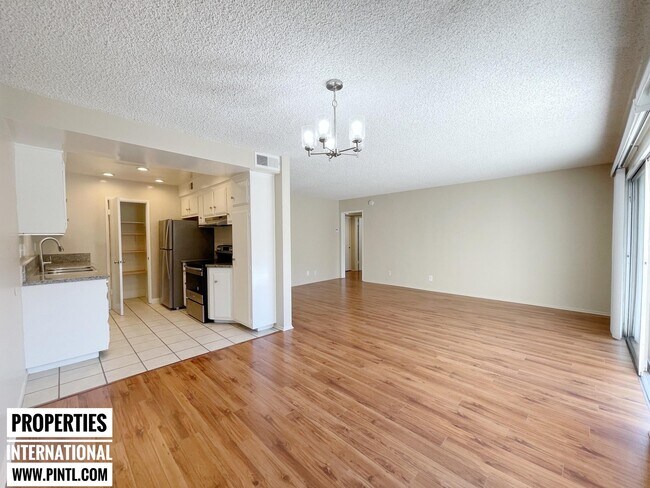 Building Photo - The San Rafael Apartments
