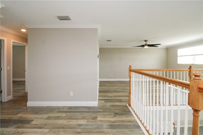 Building Photo - 2380 Fallglo St