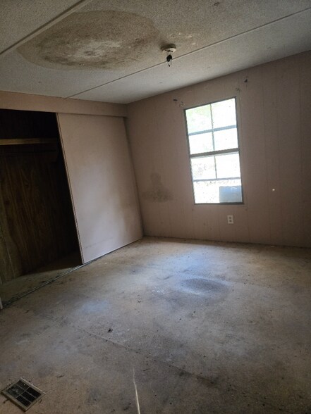 Building Photo - 359 Dallas Spencer Mountain Rd