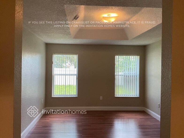 Building Photo - 13711 N Garden Cove Cir