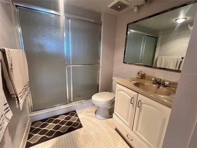 Building Photo - 400 Island Way