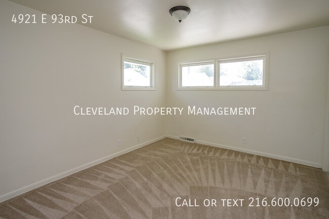 Building Photo - 4921 E 93rd St