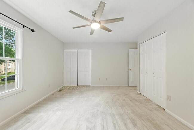 Building Photo - 39 Oneonta Dr