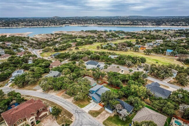 Building Photo - 18529 Staghorn Dr