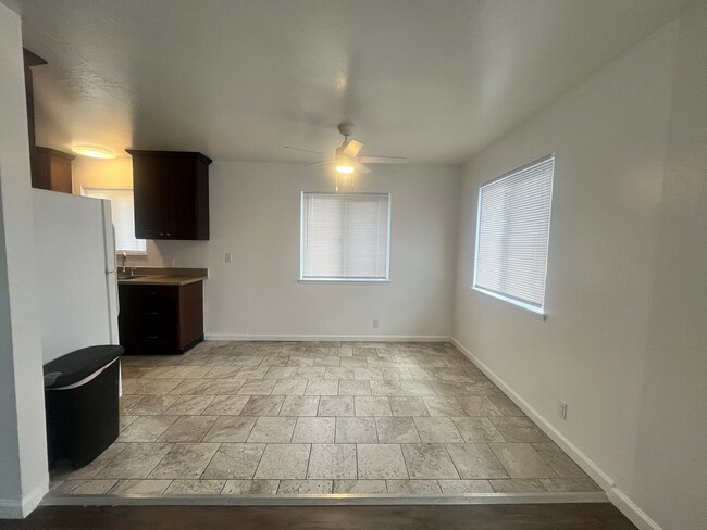 Building Photo - Gower Properties - 046-3