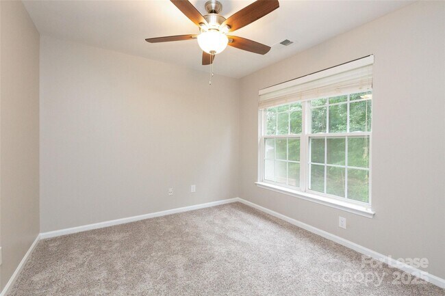 Building Photo - 155 Walmsley Pl