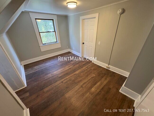 Building Photo - 51 Bosworth St