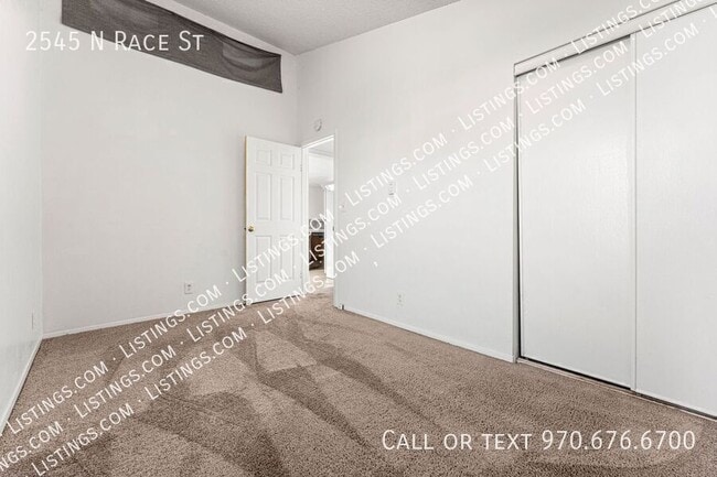 Building Photo - 2545 N Race St