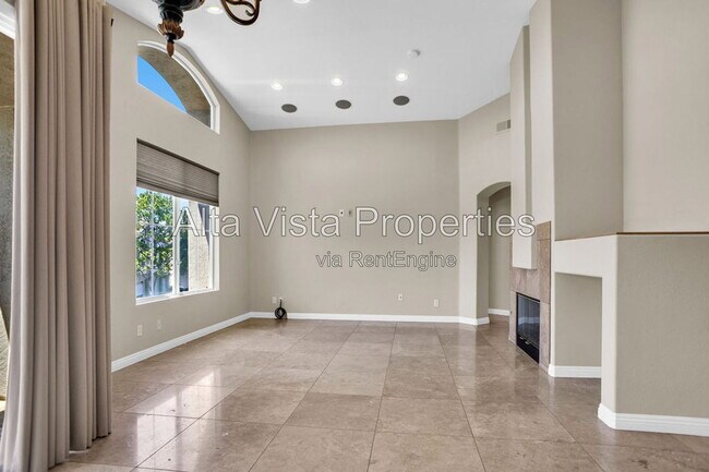 Building Photo - 18580 Caminito Pasadero