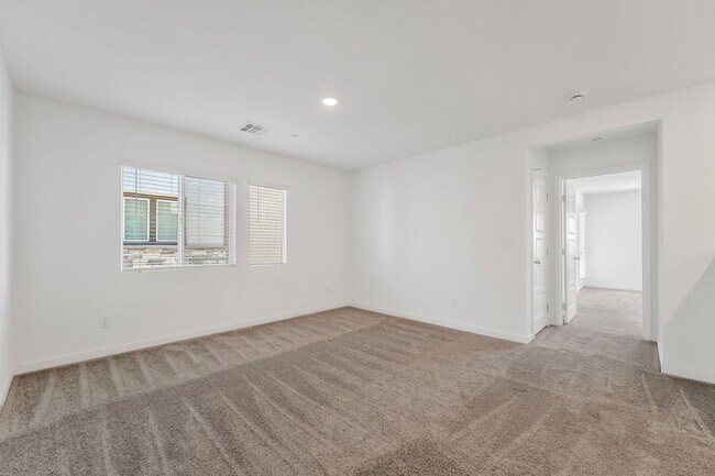 Building Photo - 894 Cadence Vw Wy