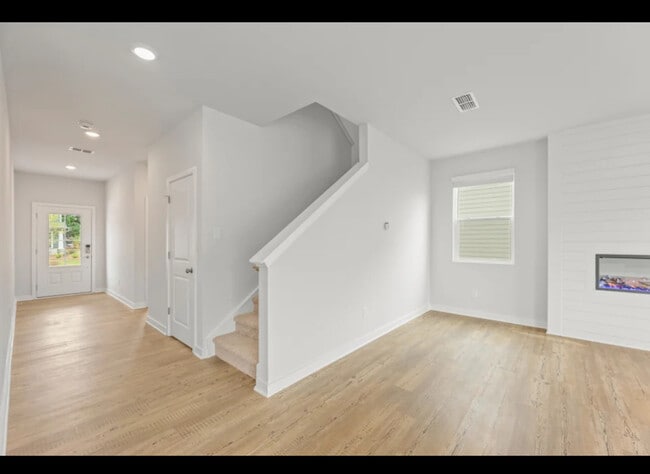 Building Photo - 2529 Brown Dove Wy
