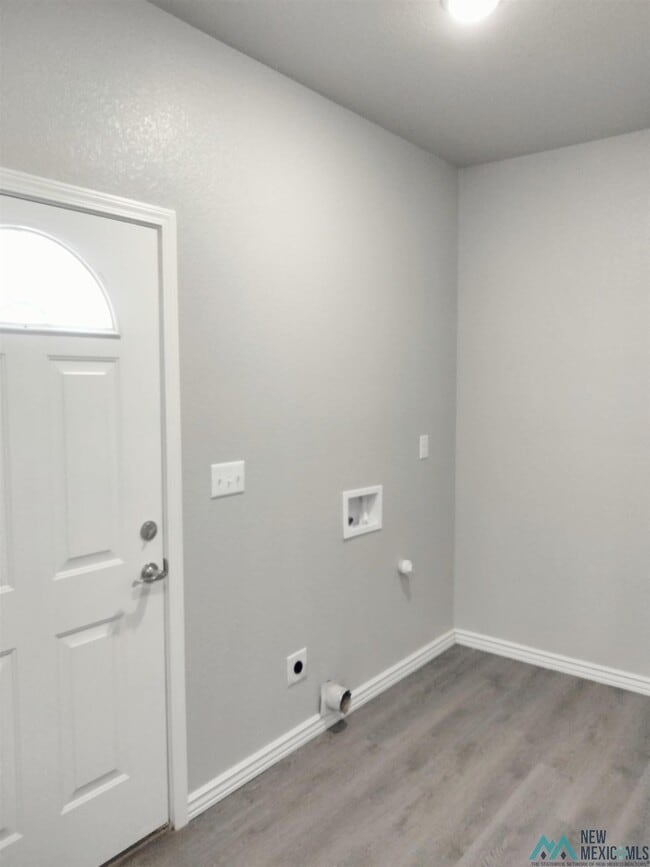 Building Photo - 1308 Sonora Rd