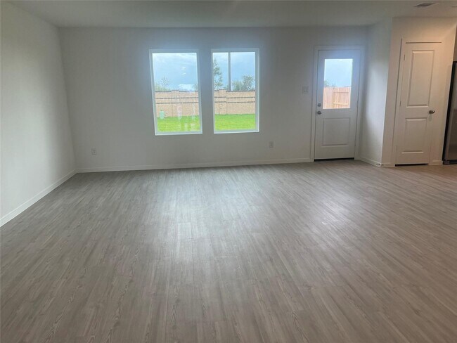 Building Photo - 10406 Rocky Trl