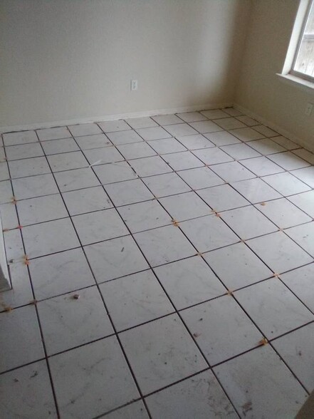 Building Photo - 2903 cantabrian dr