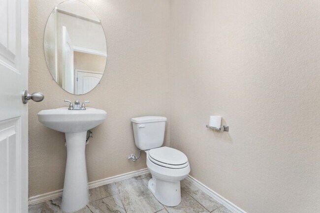 Building Photo - 8323 Prickly Oak