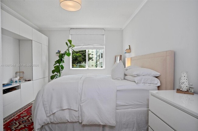 Building Photo - 1 Century Ln